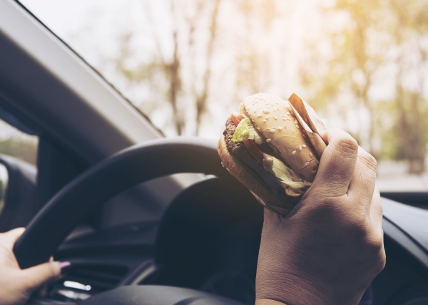 Epäterveellinen ruokavalio kiihdyttää vanhenemista